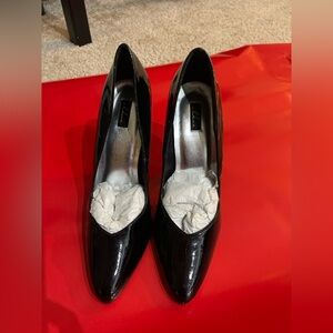 Ellie Elegant Black Patent Leather Heels new